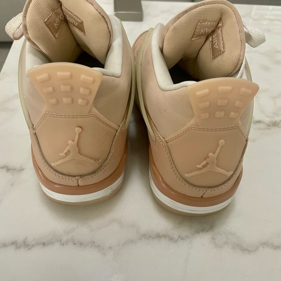 Jordan 4 Retro
Shimmer (Women's) - Picture 5 of 5